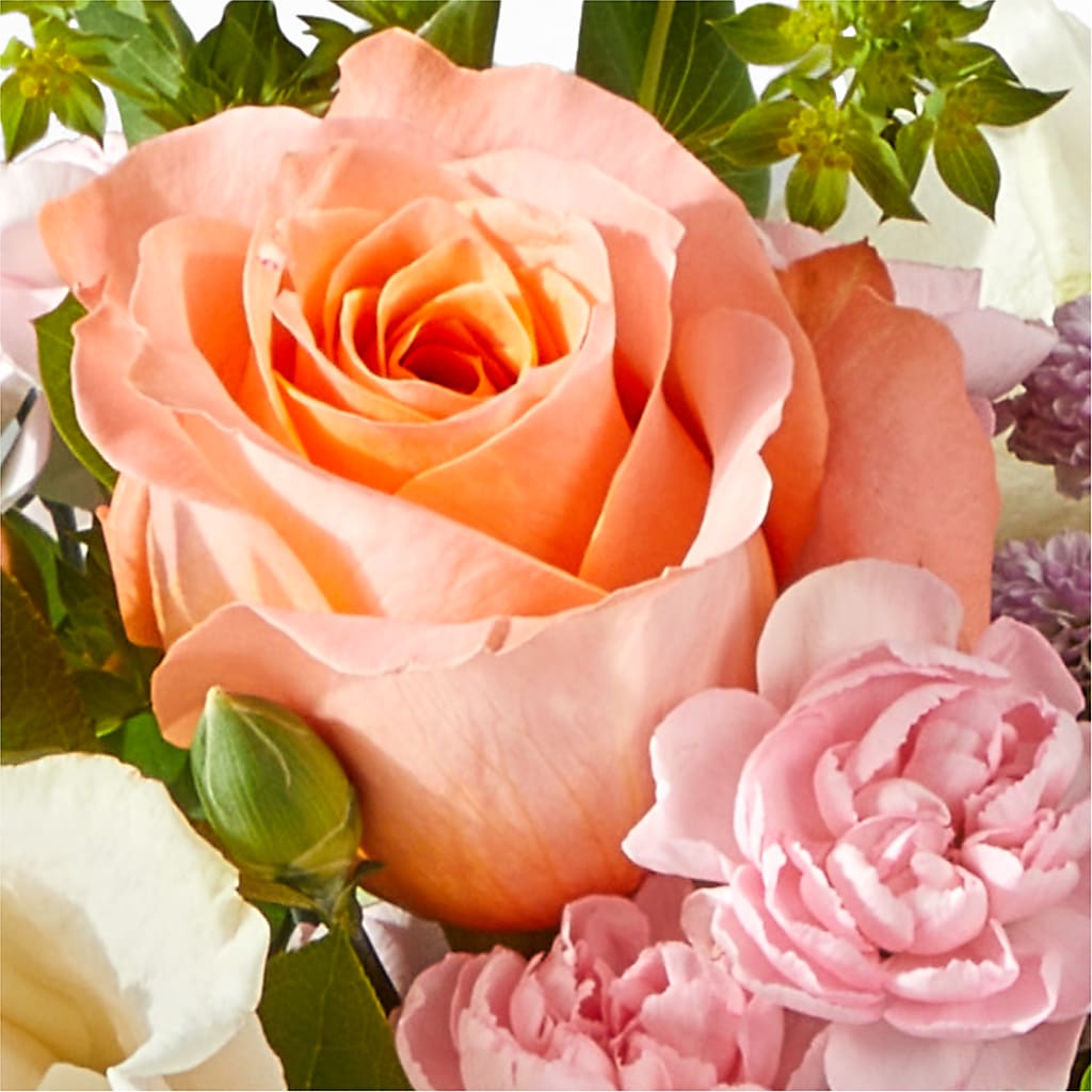 French Market Bouquet –  Mongis Luxe Creations Llc, Old Bridge NJ