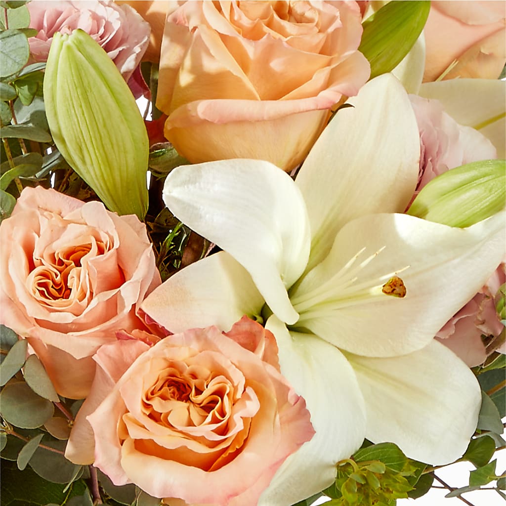 Grapefruit Splash Bouquet –  Mongis Luxe Creations Llc, Old Bridge NJ