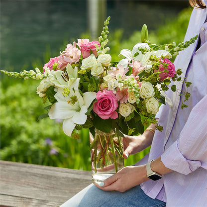 Fondly Bouquet –  Mongis Luxe Creations Llc, Old Bridge NJ