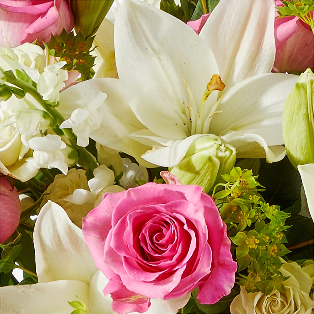 Fondly Bouquet –  Mongis Luxe Creations Llc, Old Bridge NJ