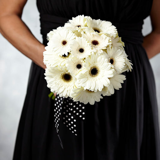 Daisy Delight Bouquet –  Mongis Luxe Creations Llc, Old Bridge NJ