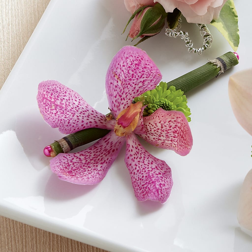 Pink Mokara Boutonniere –  Mongis Luxe Creations Llc, Old Bridge NJ