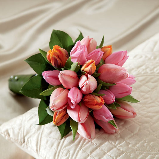 Embraceable Bouquet –  Mongis Luxe Creations Llc, Old Bridge NJ