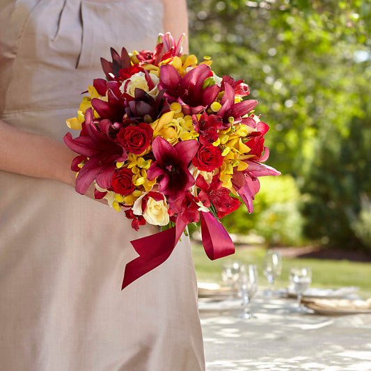 Sunningdale Bouquet –  Mongis Luxe Creations Llc, Old Bridge NJ