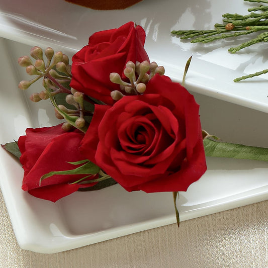 Red Spray Rose Boutonniere –  Mongis Luxe Creations Llc, Old Bridge NJ