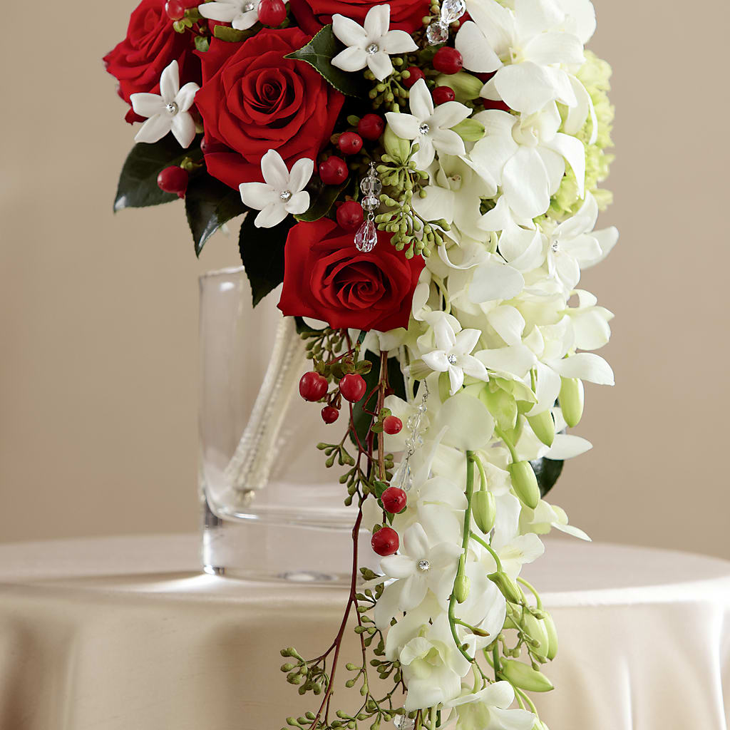 Here Comes the Bride Bouquet –  Mongis Luxe Creations Llc, Old Bridge NJ