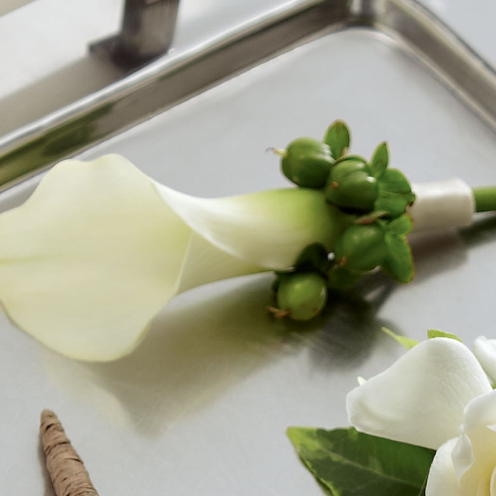 White Calla Boutonniere –  Mongis Luxe Creations Llc, Old Bridge NJ